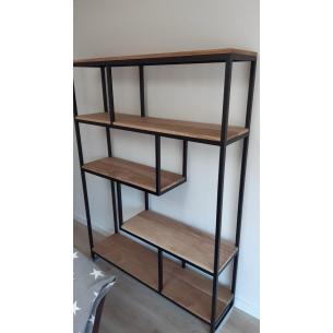 Estante “Perfil Retail”